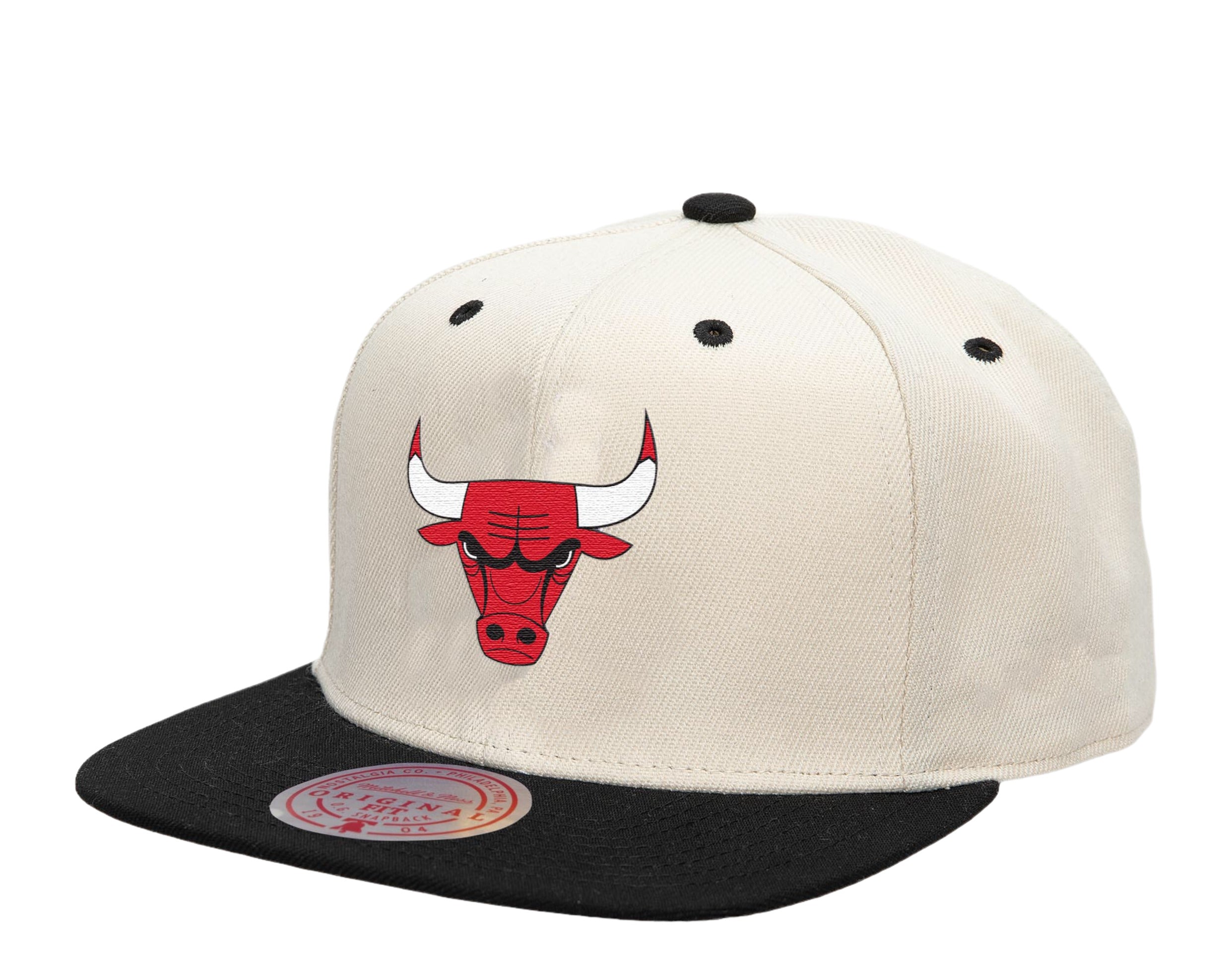 MITCHELL AND NESS Chicago Bulls Snapshot Snapback Hat 6HSSMM19456