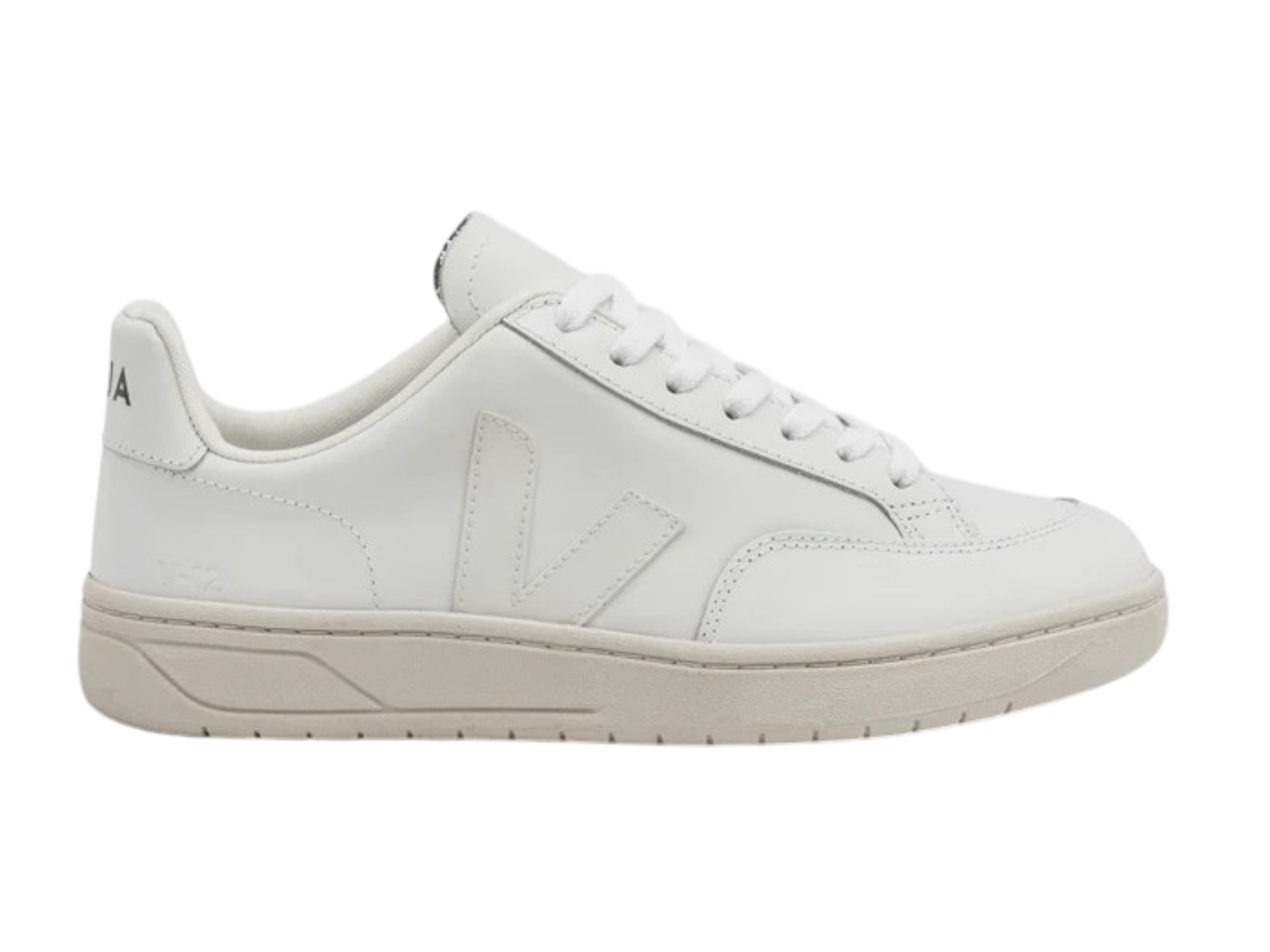 Veja V-90 VD2003380A Sneakers Women's Extra White Leather Low Top Skate Shoes