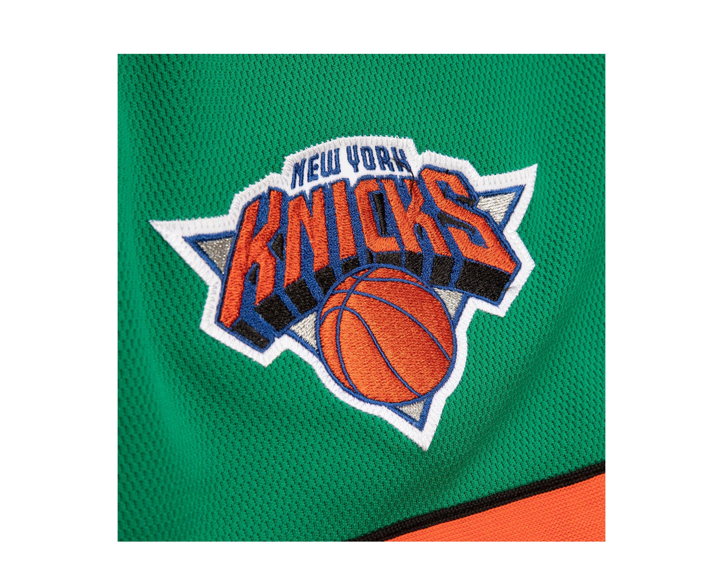 Mitchell & Ness Swingman New York Knicks 2006-07 St. Patrick's Day Shorts