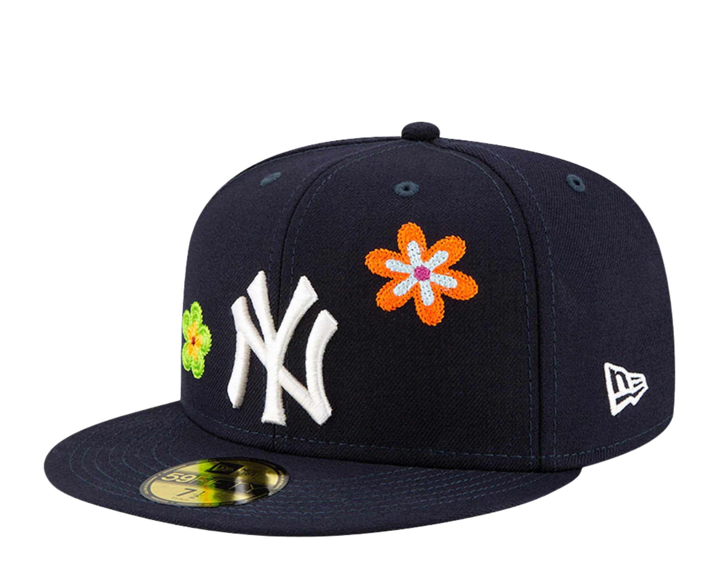 New Era 59Fifty MLB New York Yankees Chain Stitch Floral Fitted Hat W/ Pink Undervisor