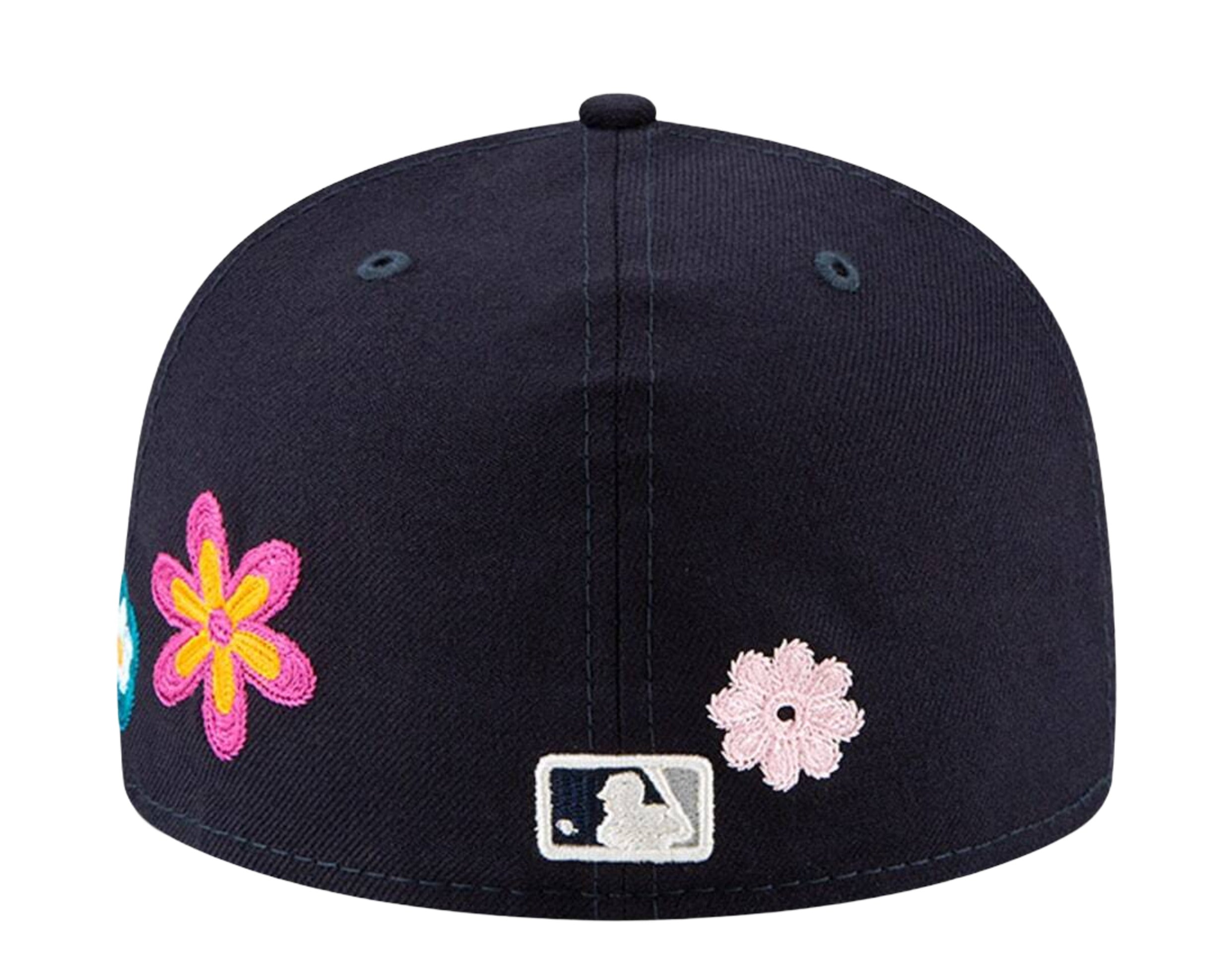 New Era 59Fifty MLB New York Yankees Chain Stitch Floral Fitted Hat W/ Pink Undervisor