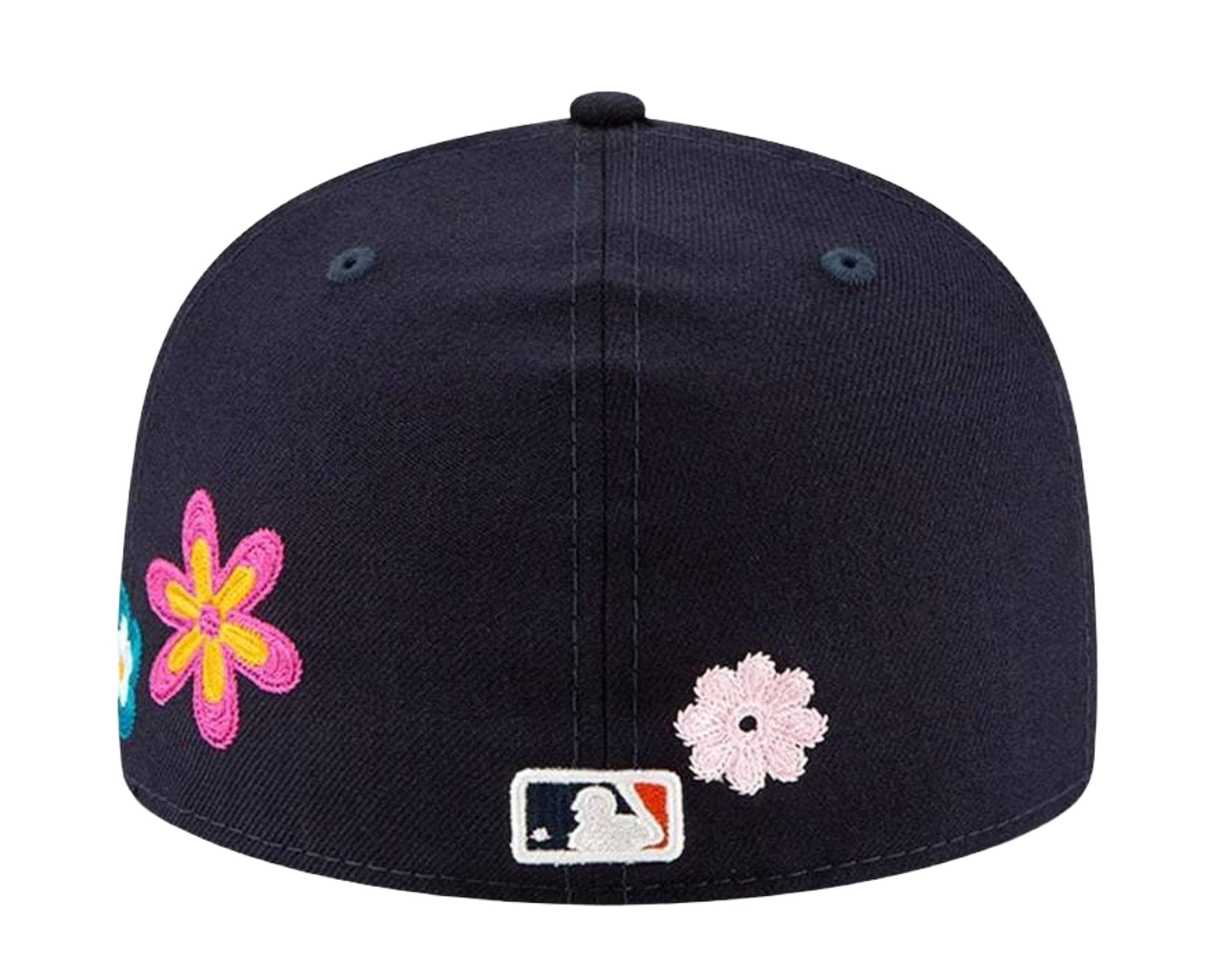 New Era 59Fifty MLB Detroit Tigers Chain Stitch Floral Fitted Hat W/ Pink Undervisor