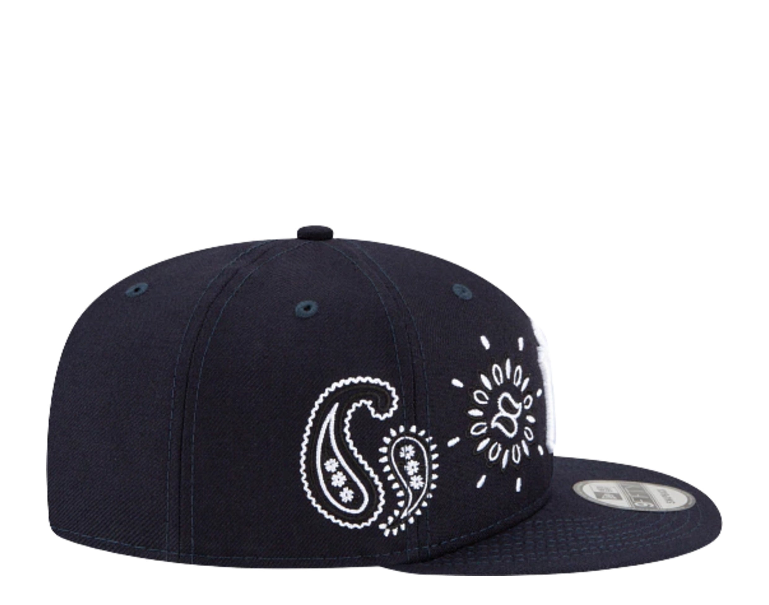 New Era 9Fifty MLB New York Yankees Paisley Elements Snapback Hat W/ Green Undervisor