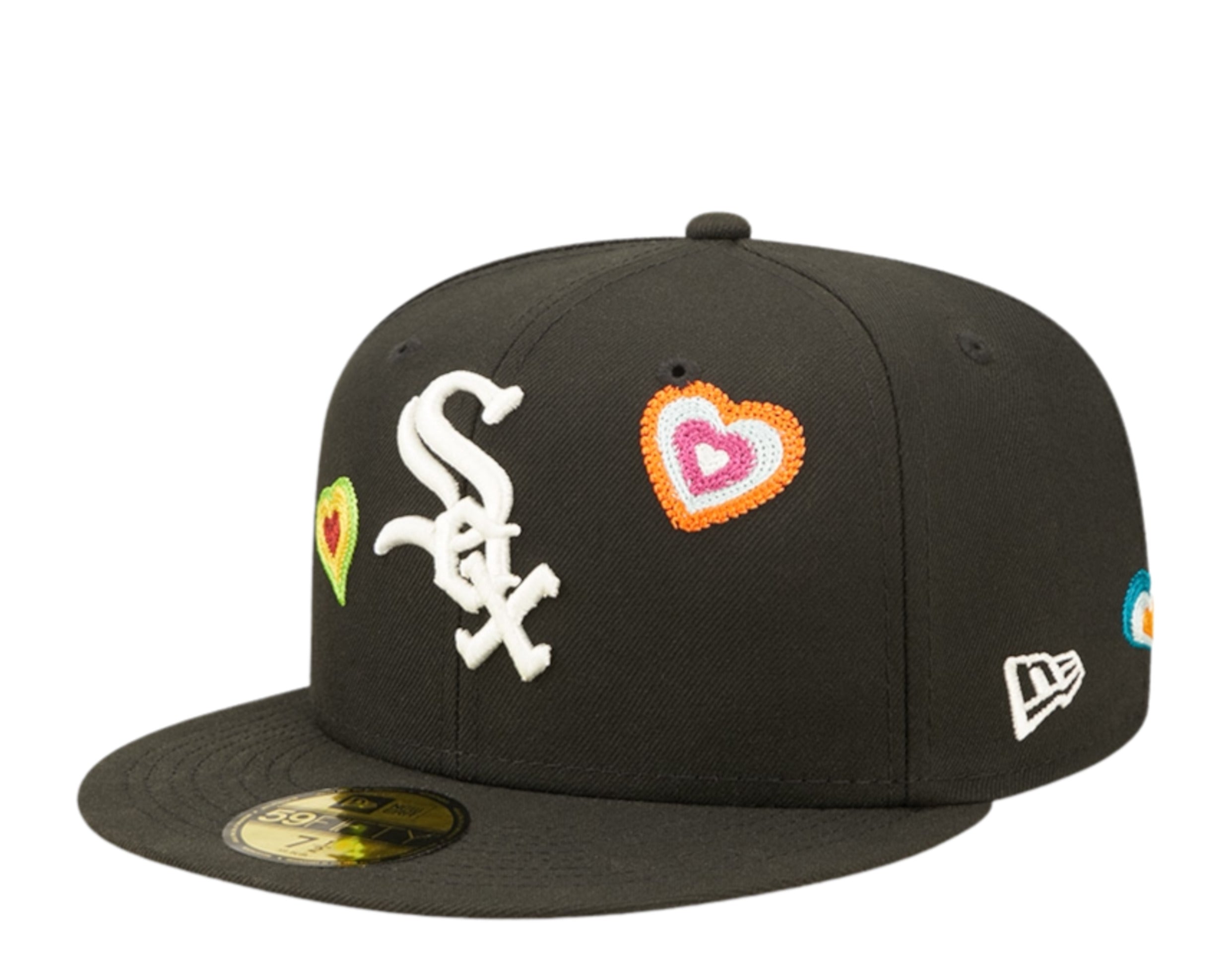 New Era 59Fifty MLB Chicago White Sox Chain Stitch Heart Fitted Hat W/ Pink Undervisor