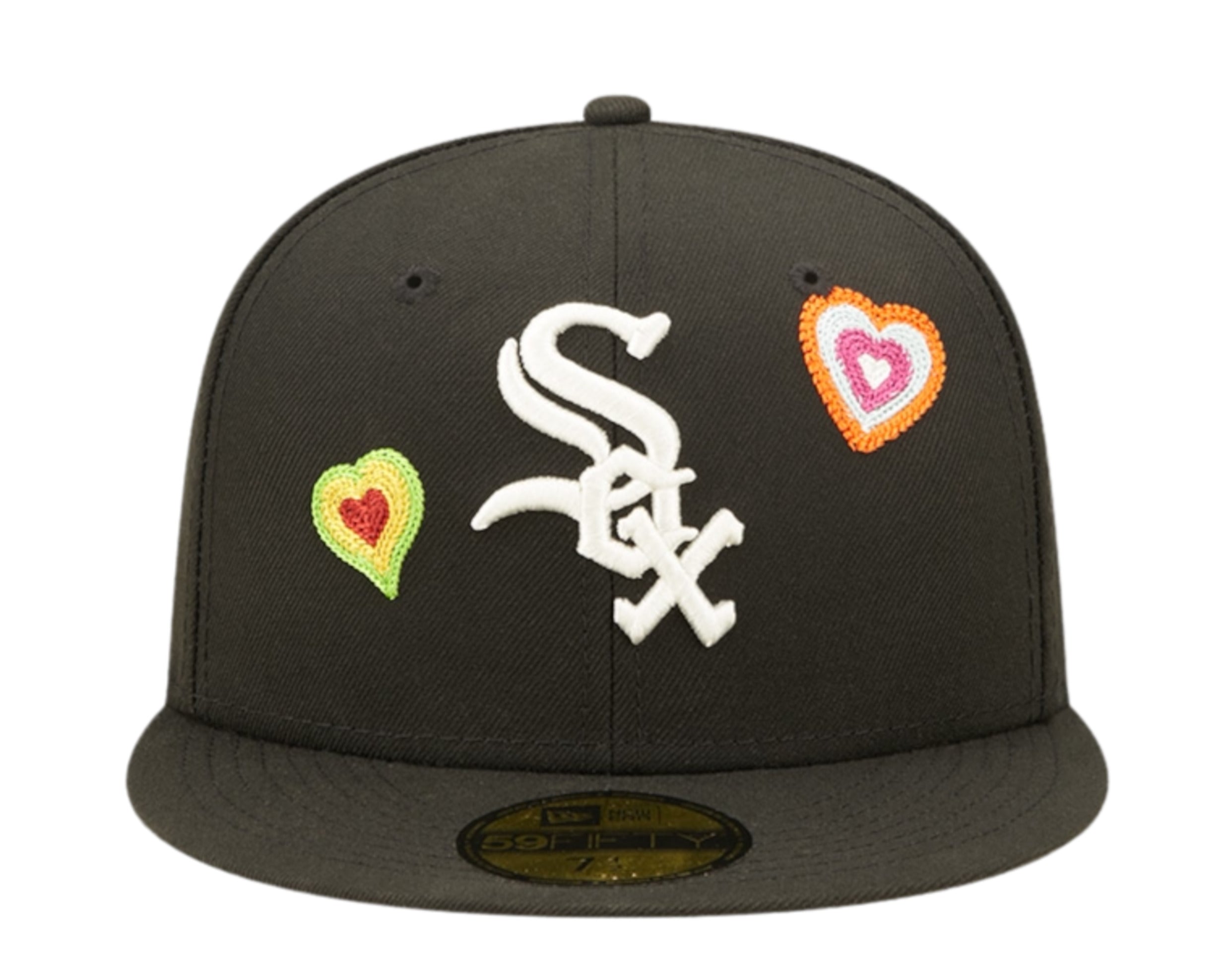 New Era 59Fifty MLB Chicago White Sox Chain Stitch Heart Fitted Hat W/ Pink Undervisor