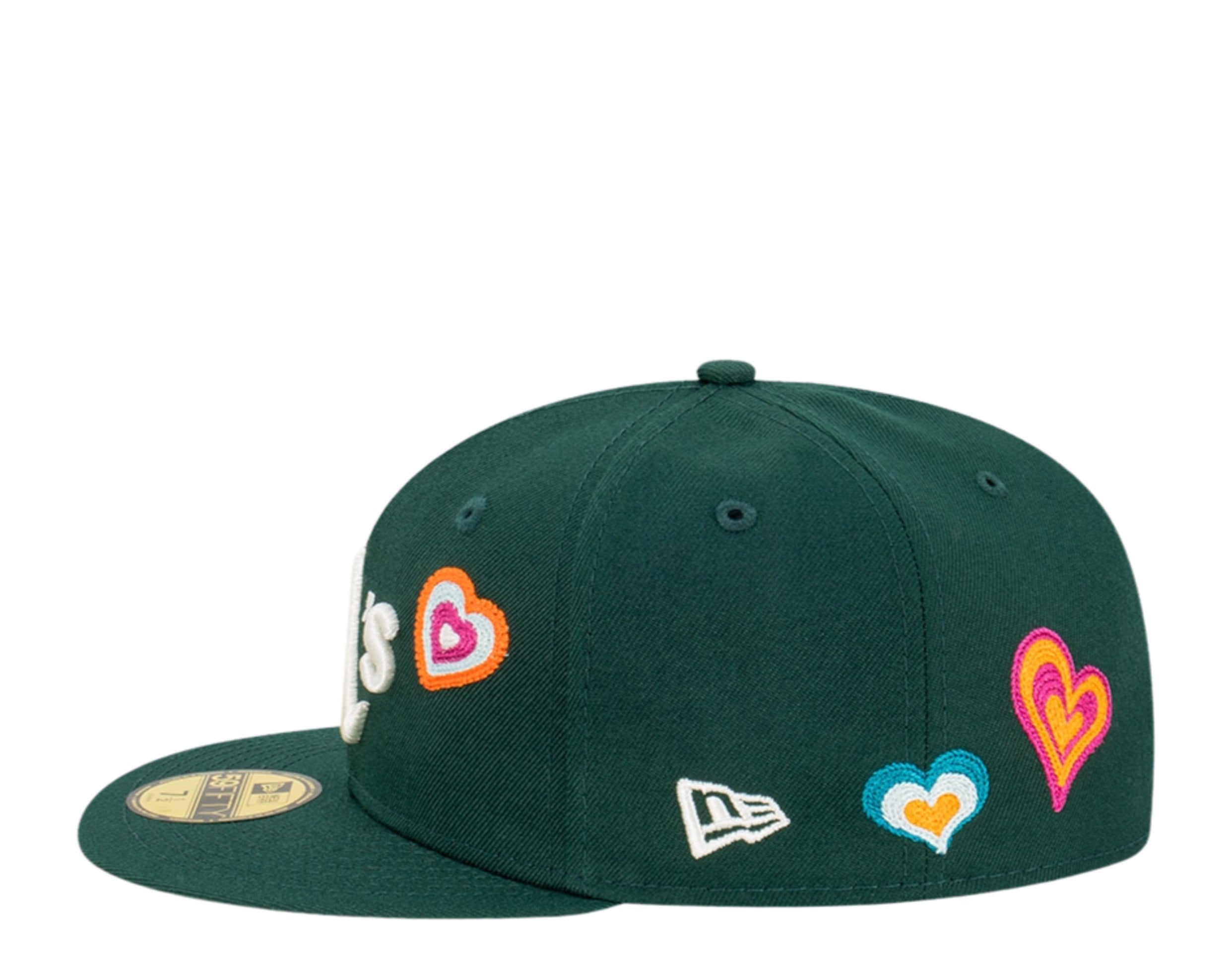 New Era 59Fifty MLB Oakland Athletics Chain Stitch Heart Fitted Hat W/ Pink Undervisor