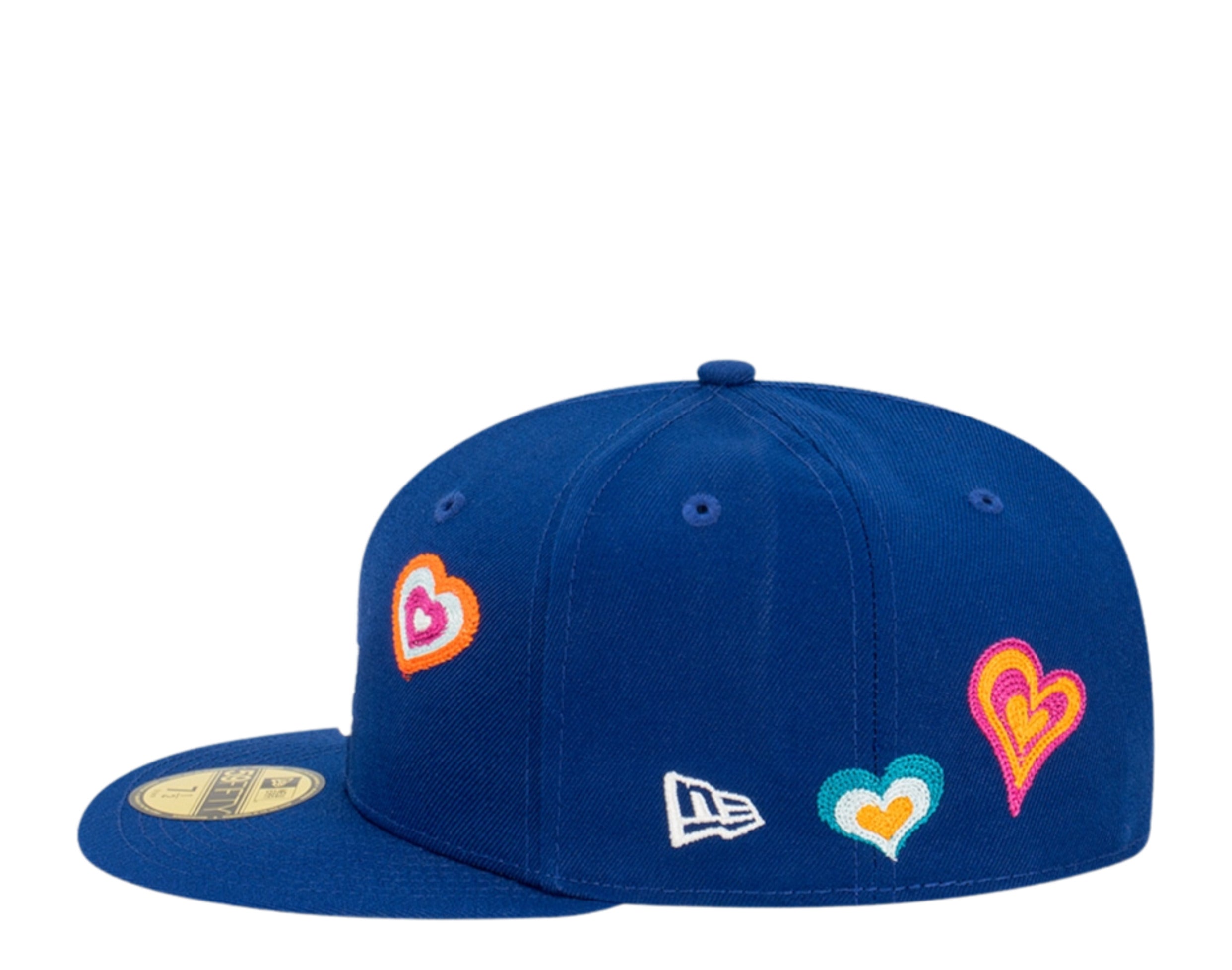 New Era 59Fifty MLB Los Angeles Dodgers Chain Stitch Heart Fitted Hat W/ Pink Undervisor