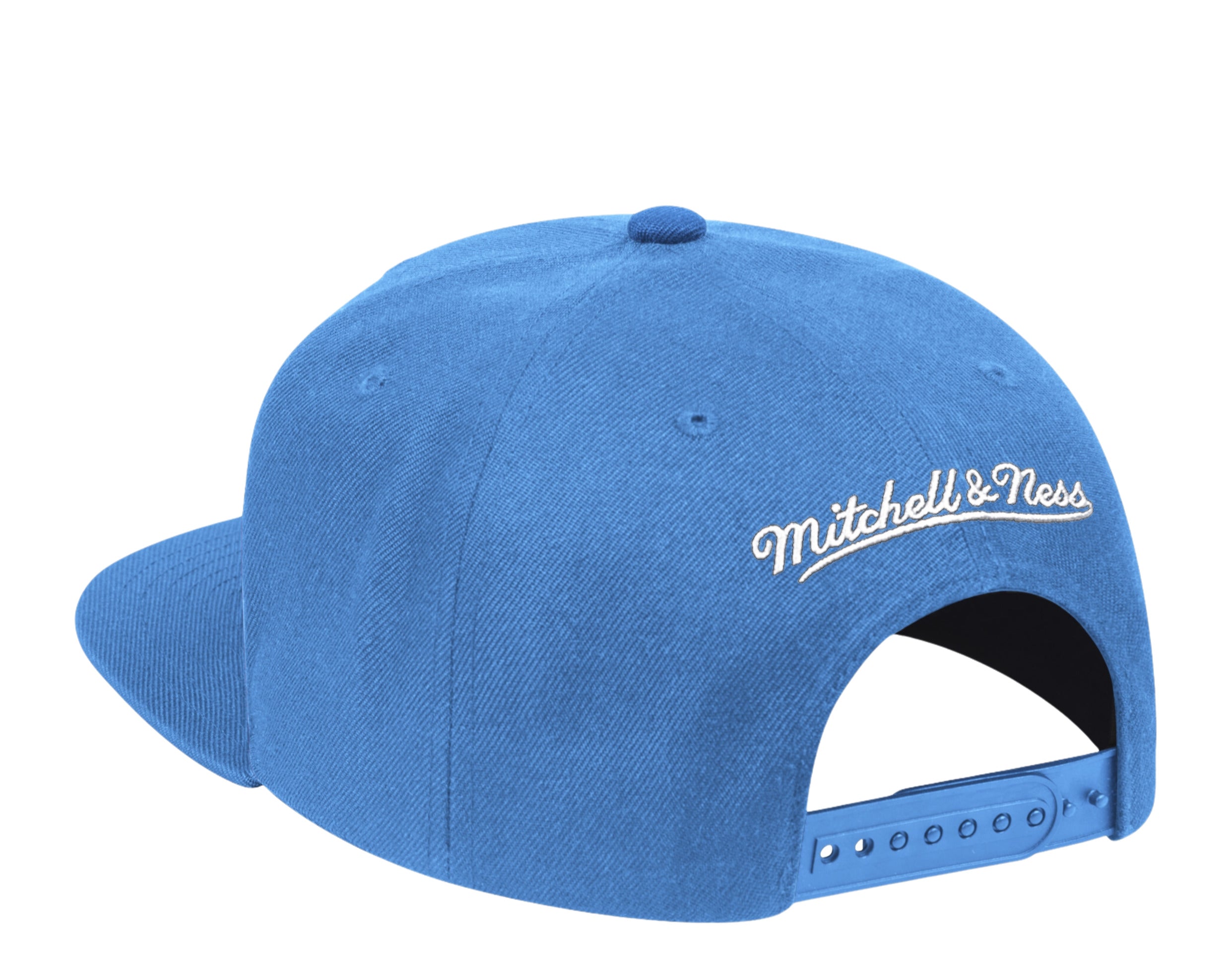 Shop Mitchell & Ness Los Angeles Lakers HWC Team Ground Strapback