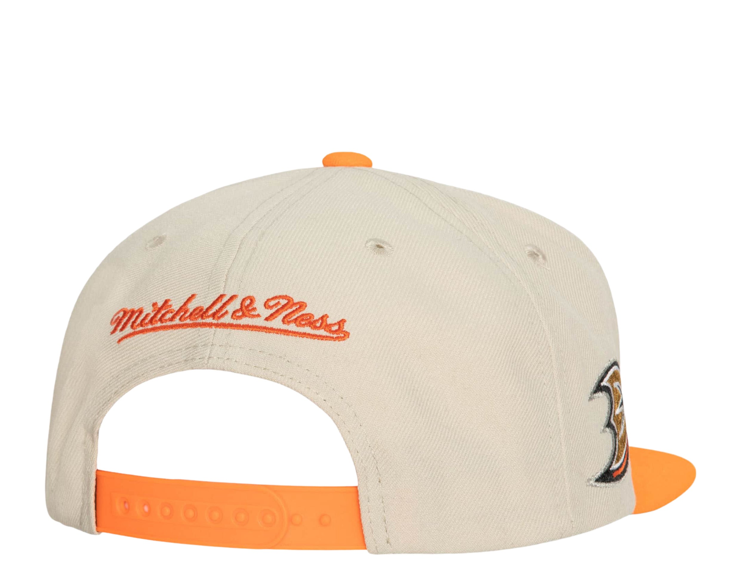Vegas Golden Knights Mitchell & Ness Vintage Snapback Hat - Cream/Black