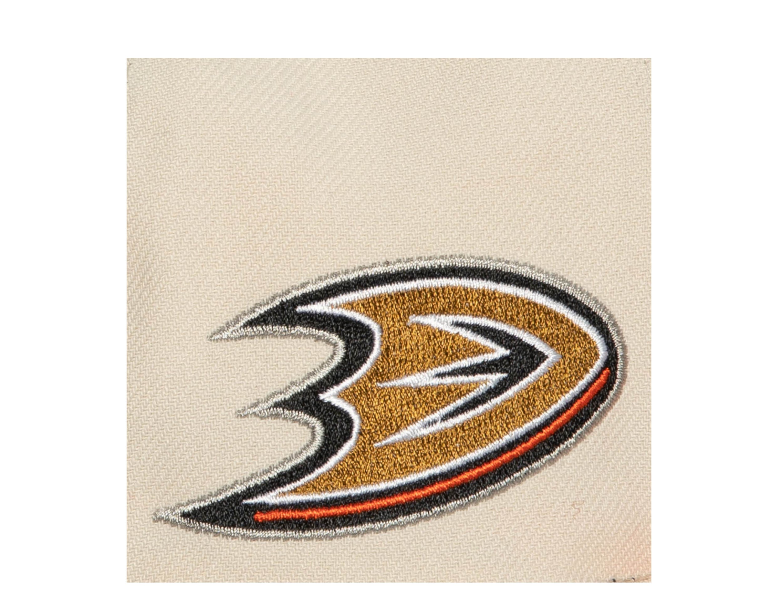 Mitchell & Ness NHL Anaheim Ducks Vintage Cream Snapback Hat