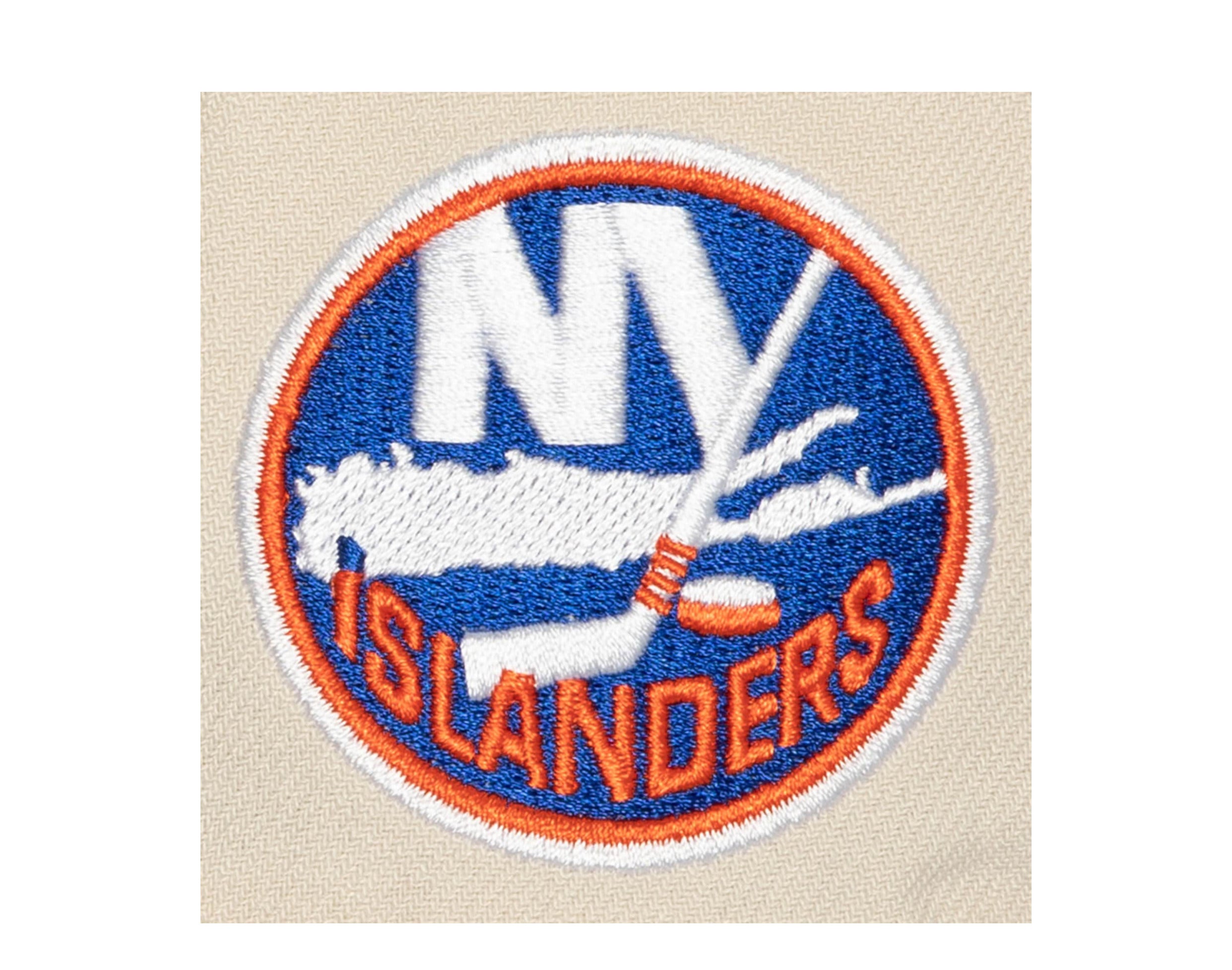 Mitchell & Ness NHL New York Islanders Vintage Cream Snapback Hat