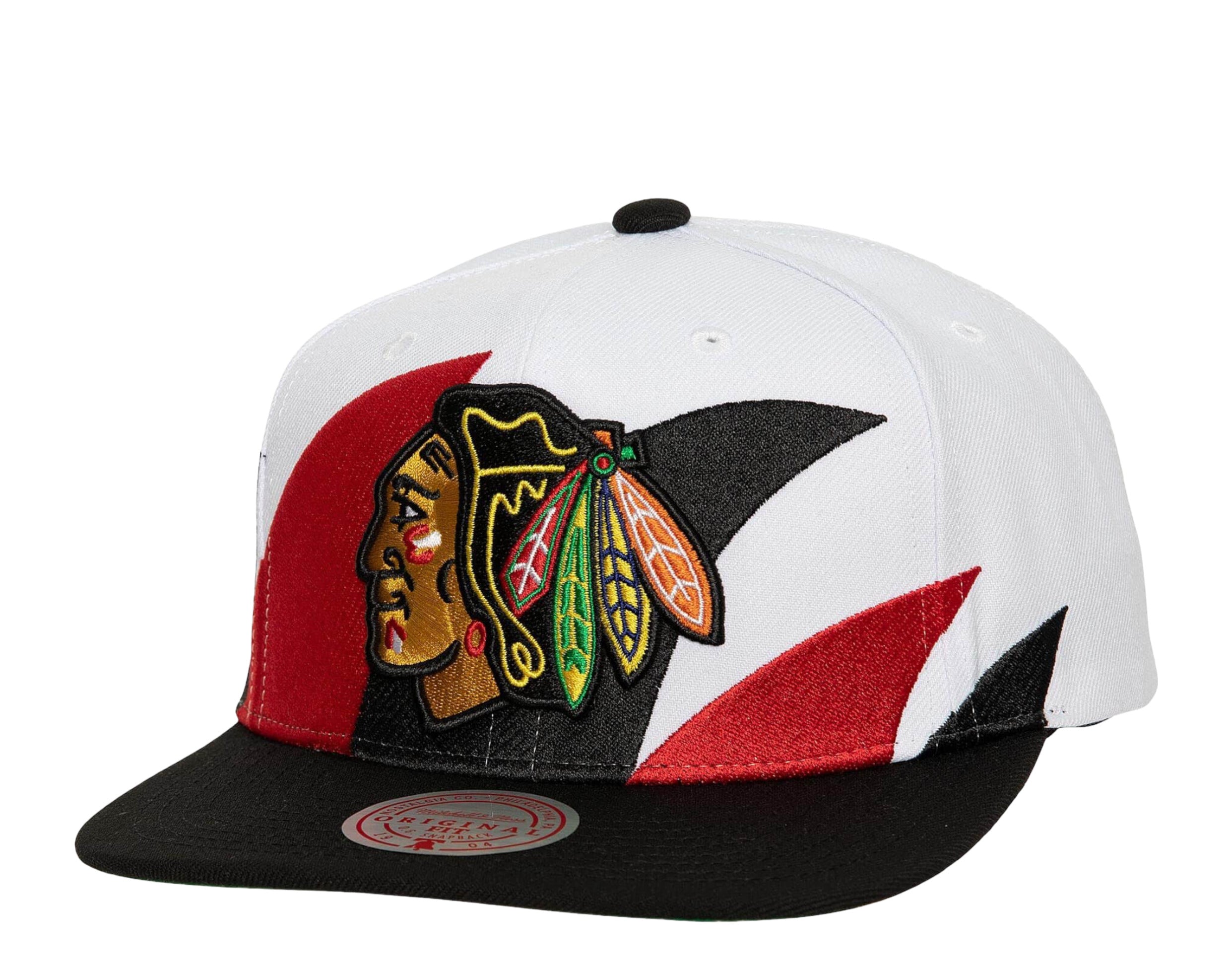 Mitchell & Ness NHL Chicago Blackhawks Vintage Sharktooth Snapback Hat