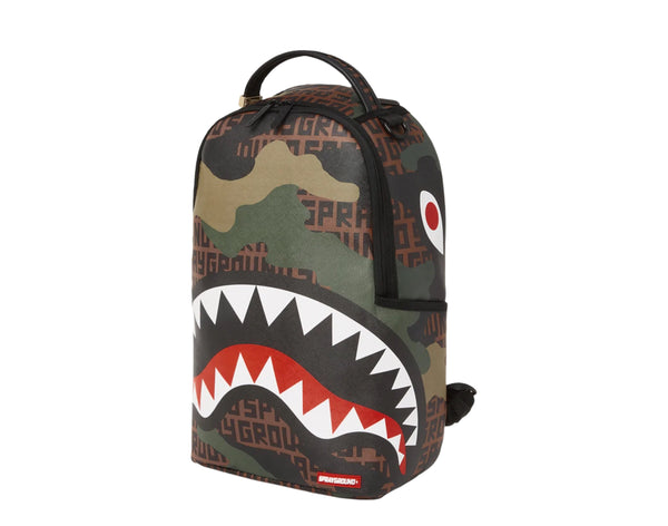 Sprayground shop camo shark