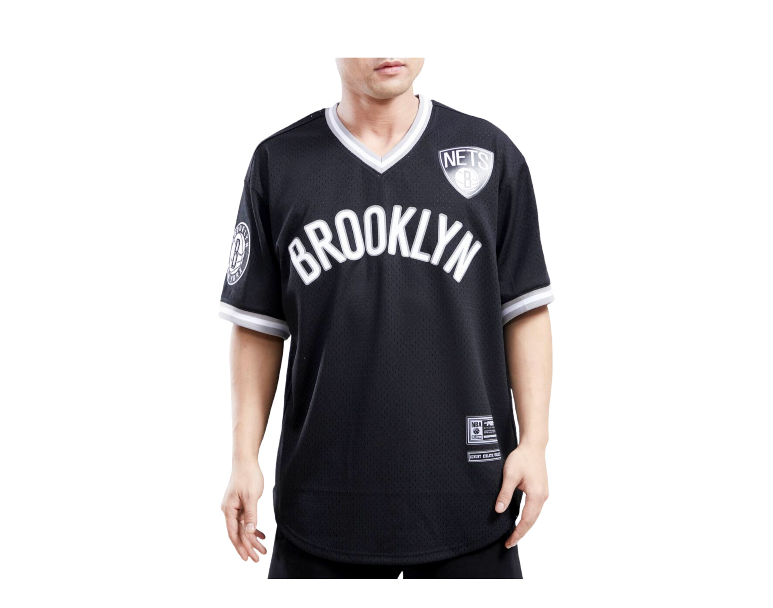 Pro Standard NBA Brooklyn Nets Logo Pro Team Short Sleeve Mesh Shirt