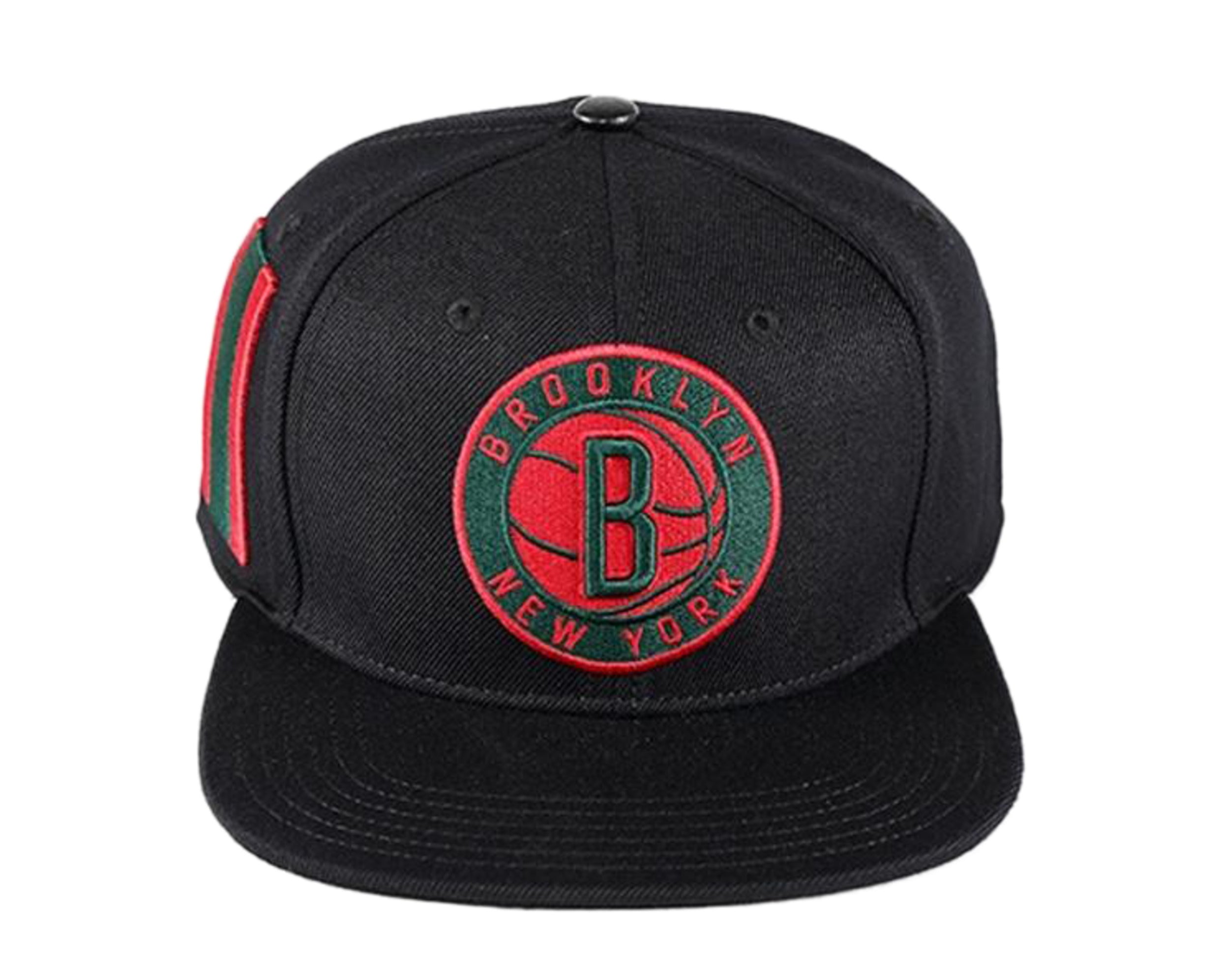 Pro Standard Brooklyn Nets Logo Green-Red Patch Strapback Hat