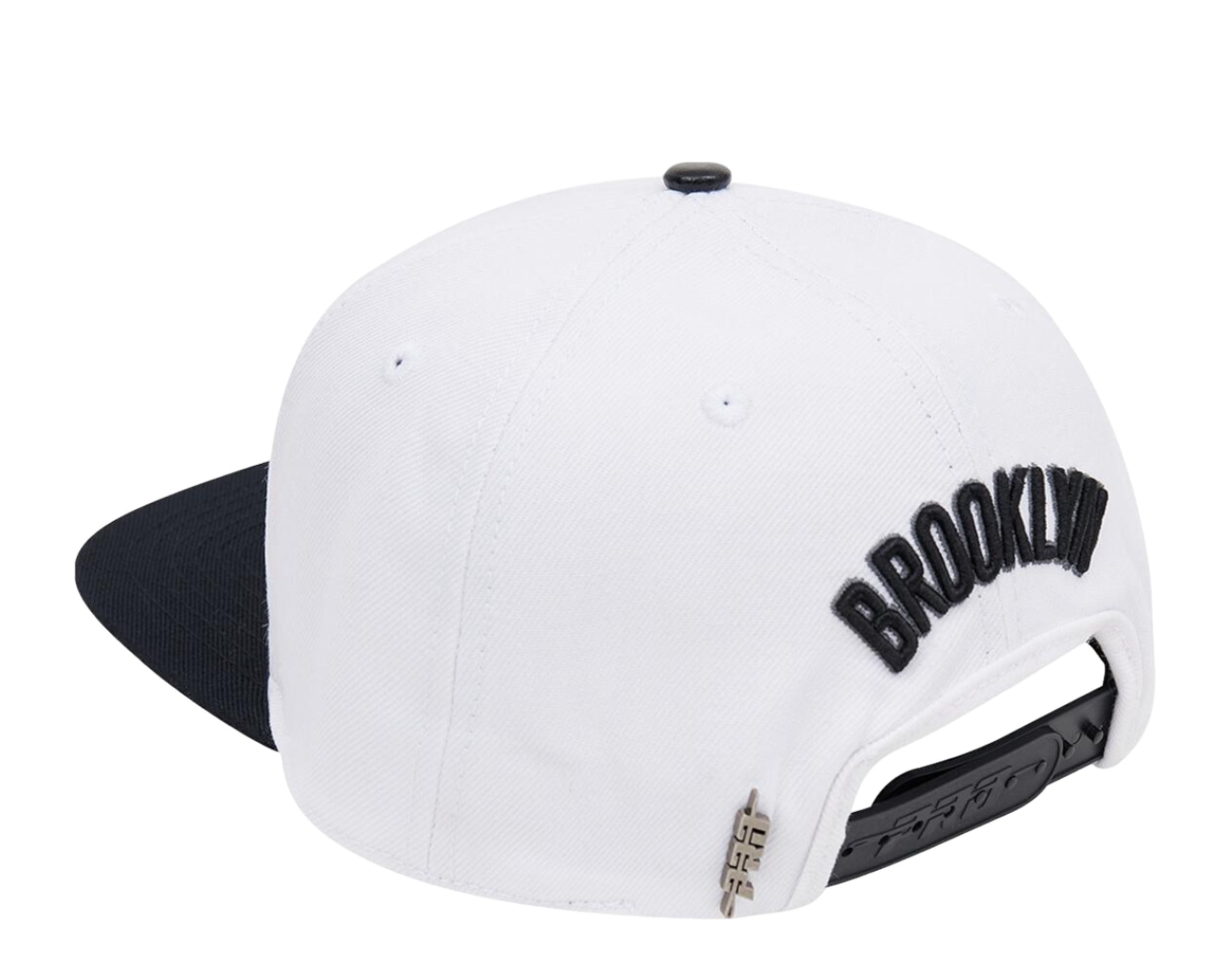 Pro Standard NBA Brooklyn Nets Logo Snapback Hat