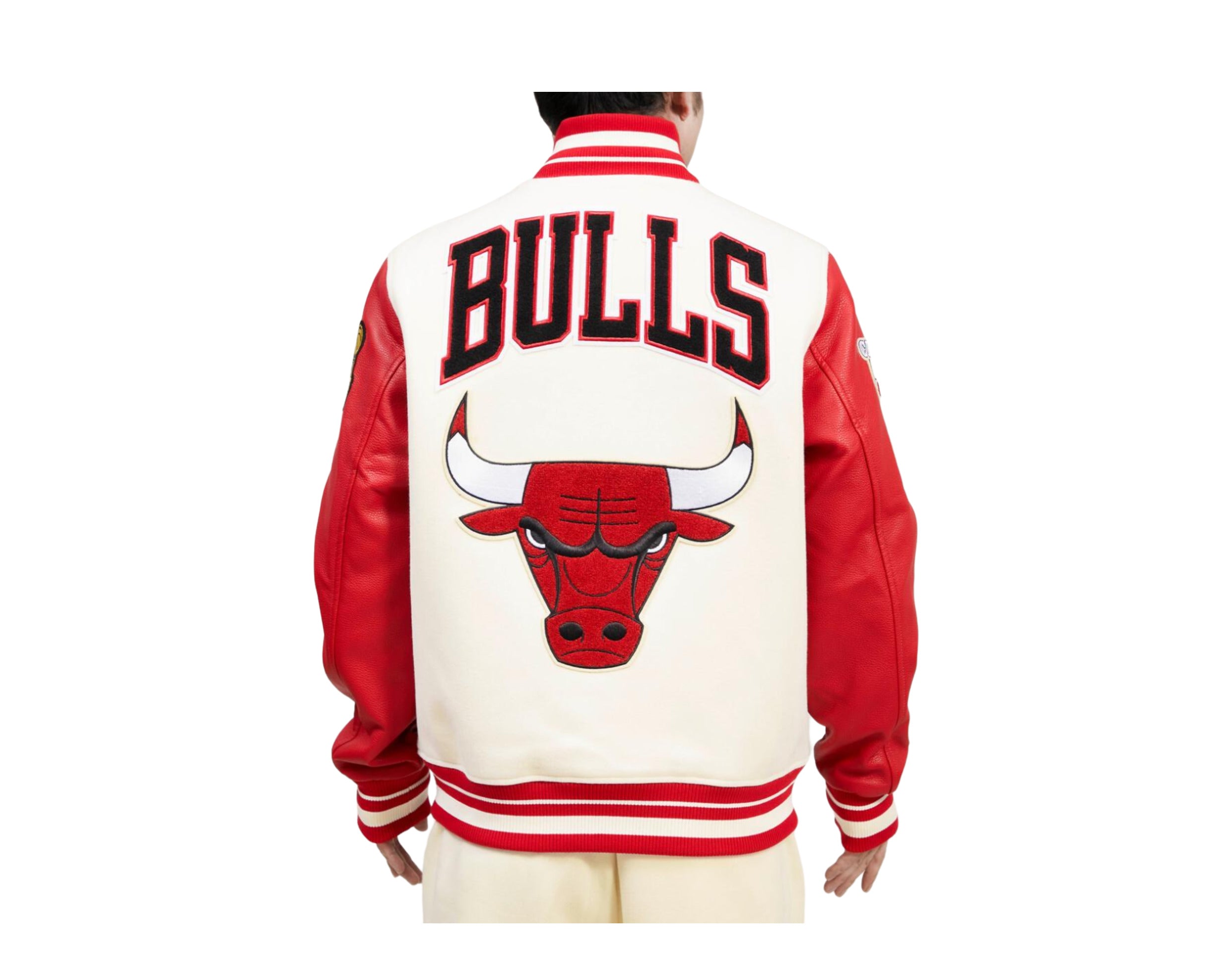 Pro Standard NBA Chicago Bulls Retro Classic Varsity Men's Jacket – NYCMode