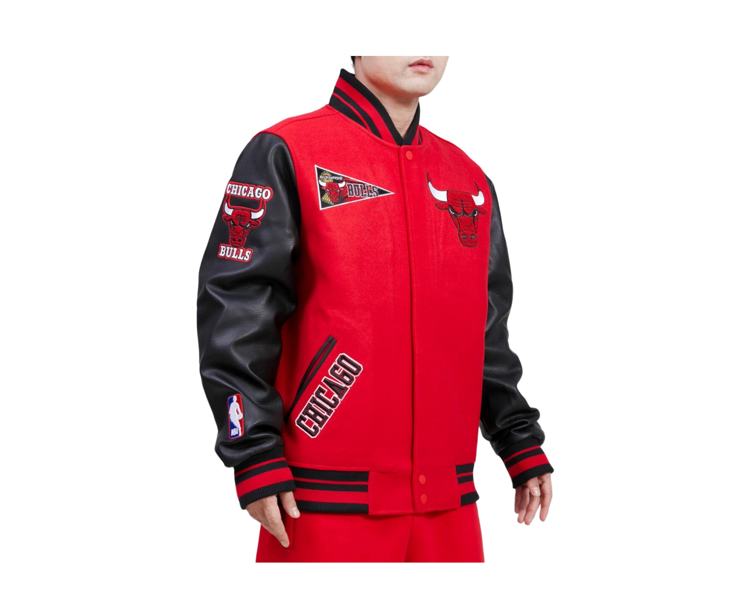 Pro Standard Chicago Bulls Retro Classic Rib Wool Varsity Jacket (Black/red/black) M