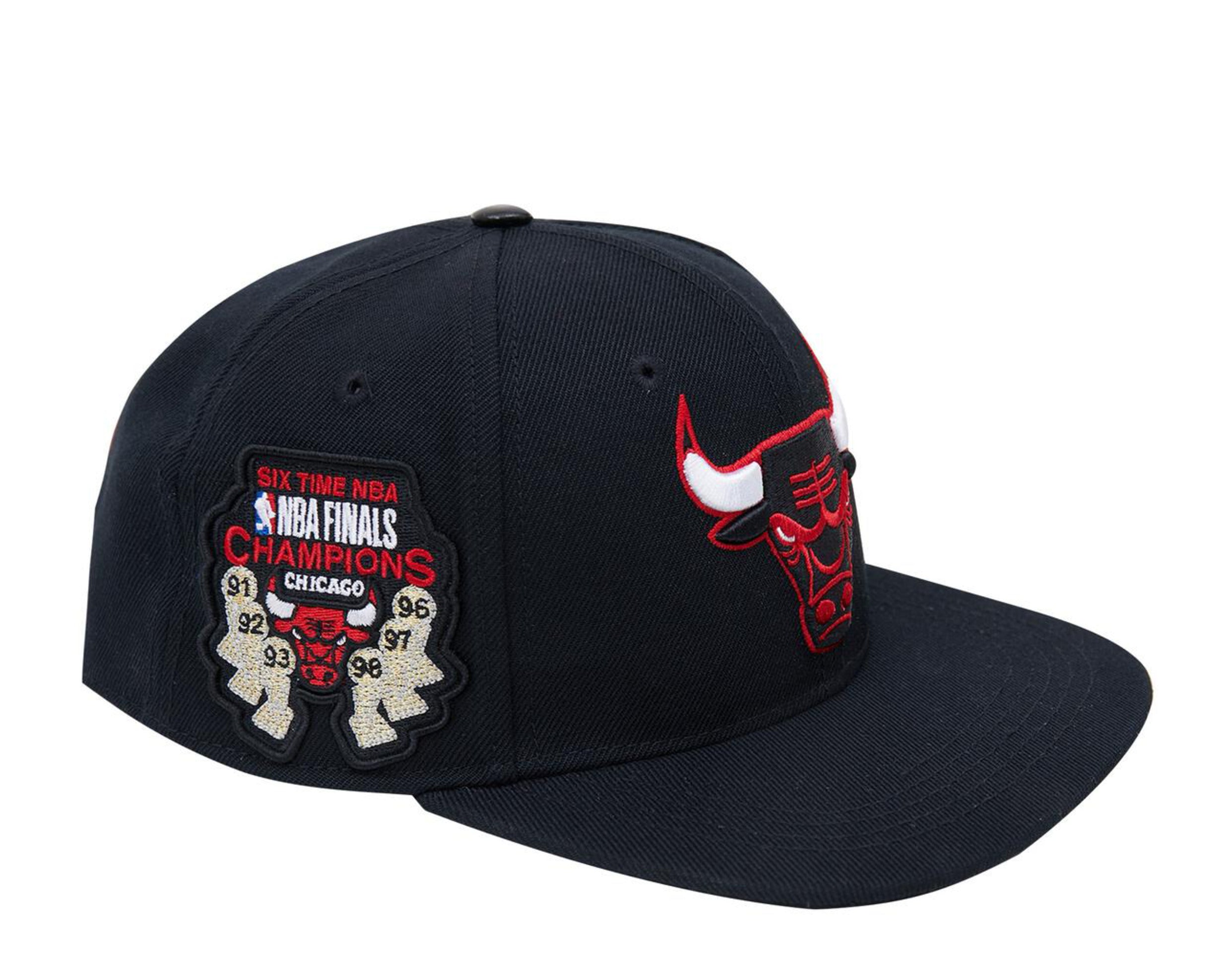 Pro Standard NBA Chicago Bulls Team Logo Snapback Hat W/ Pink Undervisor