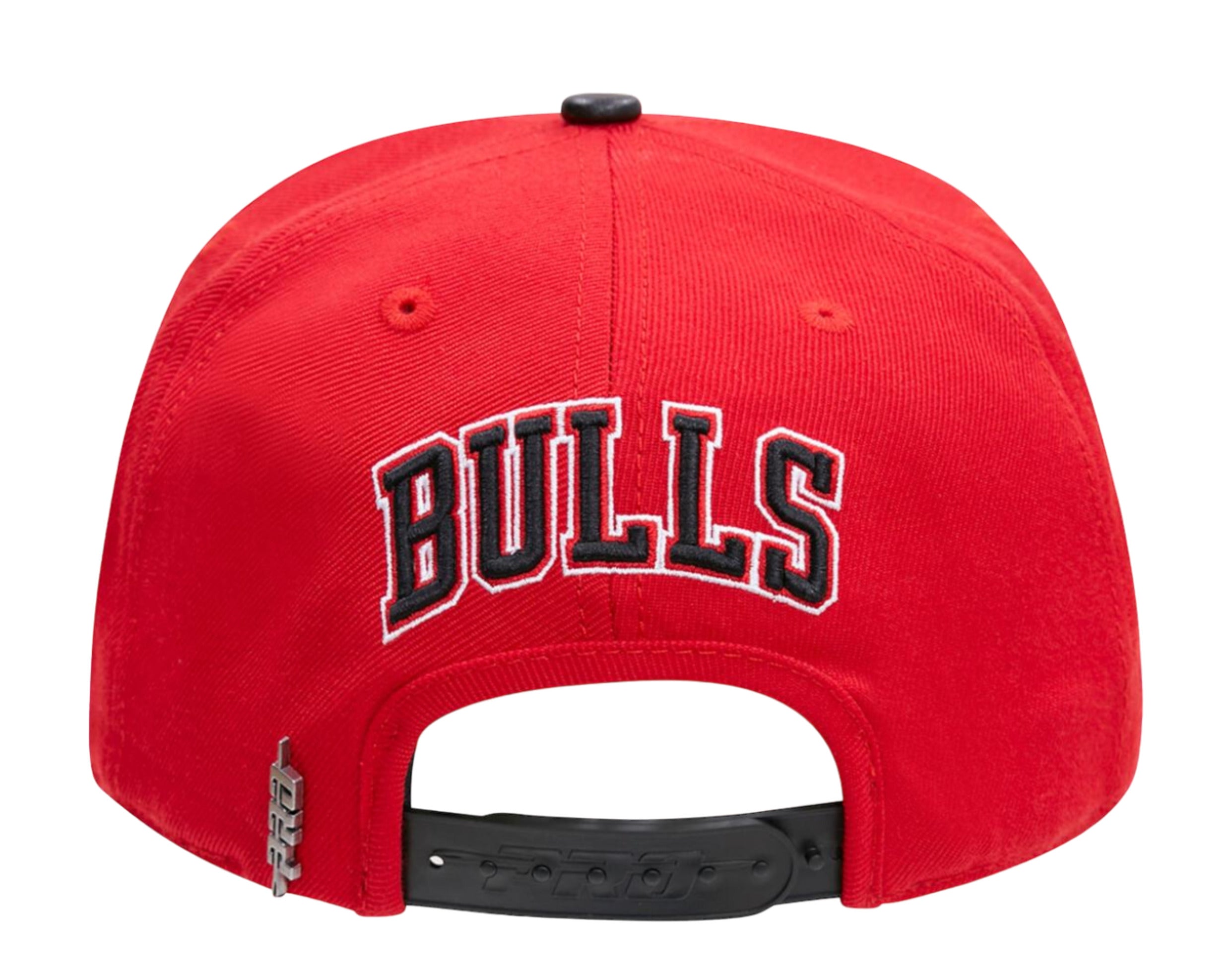 Pro Standard NBA Chicago Bulls Retro Classic Logo Snapback Hat