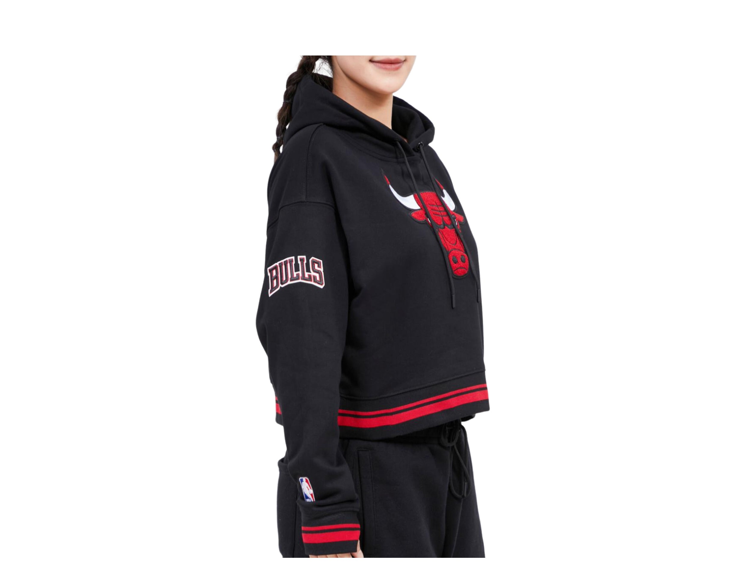 Pro Standard NBA Chicago Bulls Retro Classic Cropped P/O Women's Hoodie