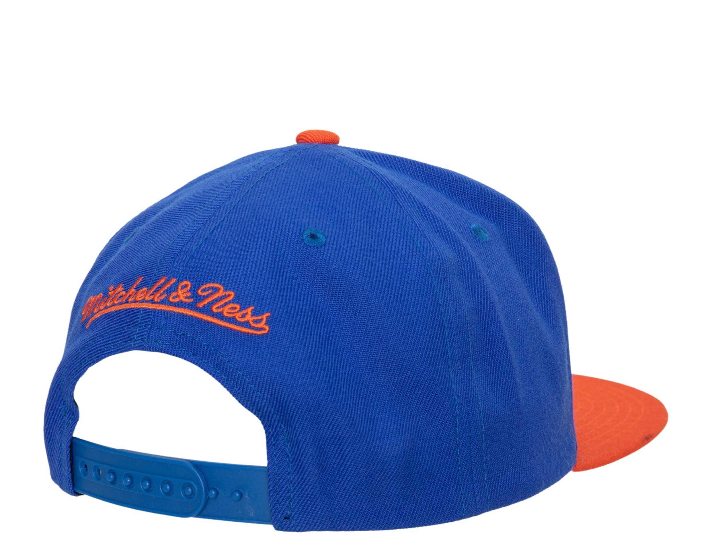 Mitchell & Ness NBA New York Knicks Team 2 Tone 2.0 HWC Snapback Hat