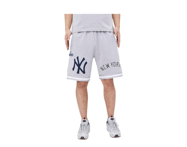 Pro Standard MLB New York Yankees Pro Team Men's Shorts