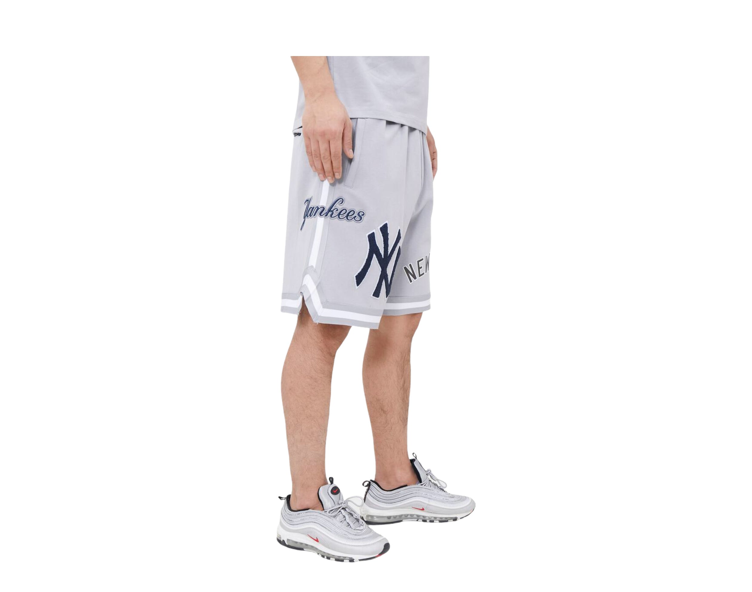 Pro Standard New York Yankees Pro Team Shorts Mens Style : Lny331606