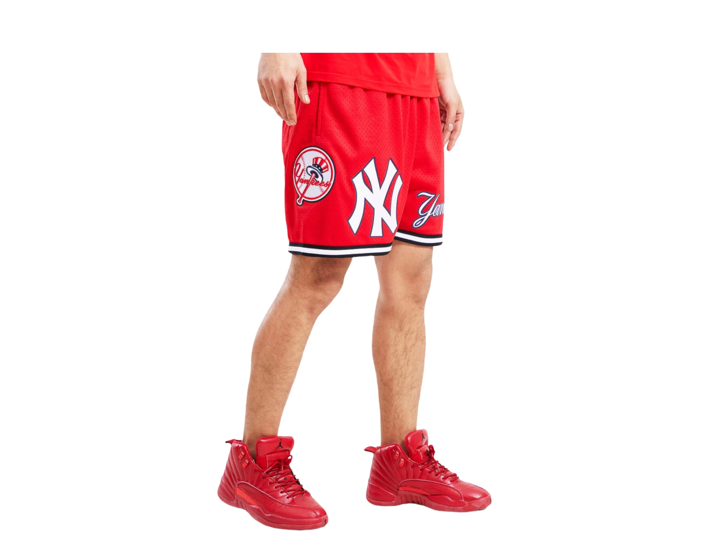 Pro Standard MLB New York Yankees Logo Mesh Shorts