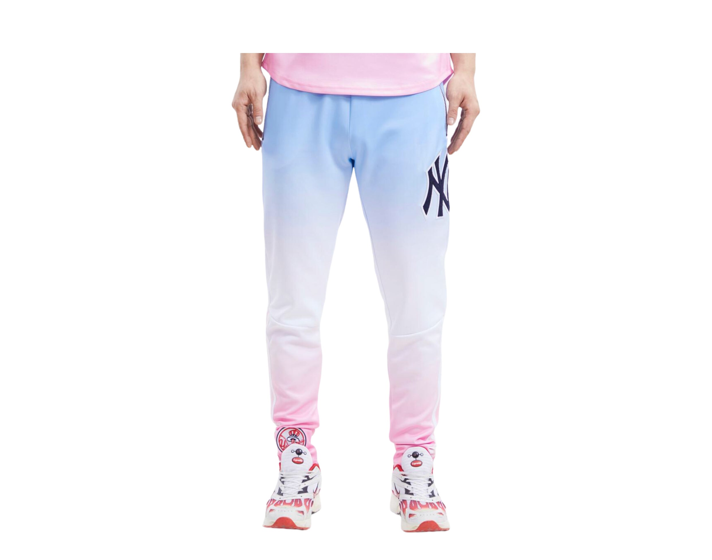 New York Yankees Pro Standard Ombre T-Shirt - Blue/Pink