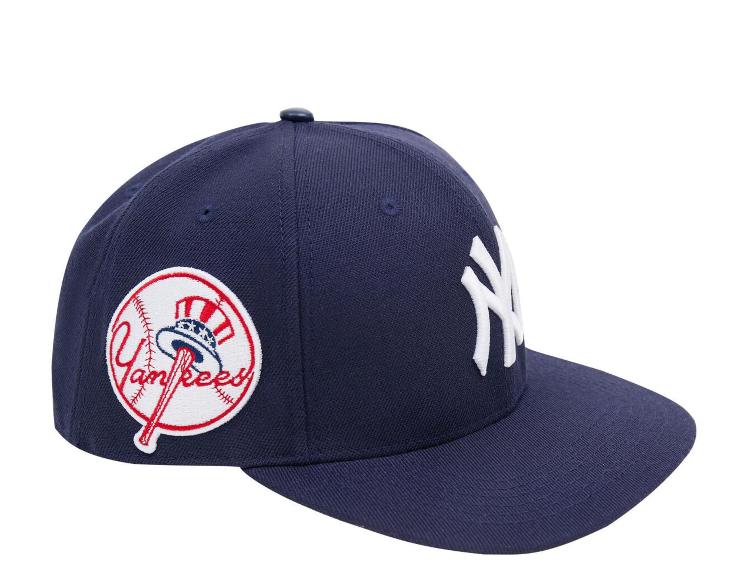 Pro Standard MLB New York Yankees Team Logo Snapback Hat W/ Pink Undervisor