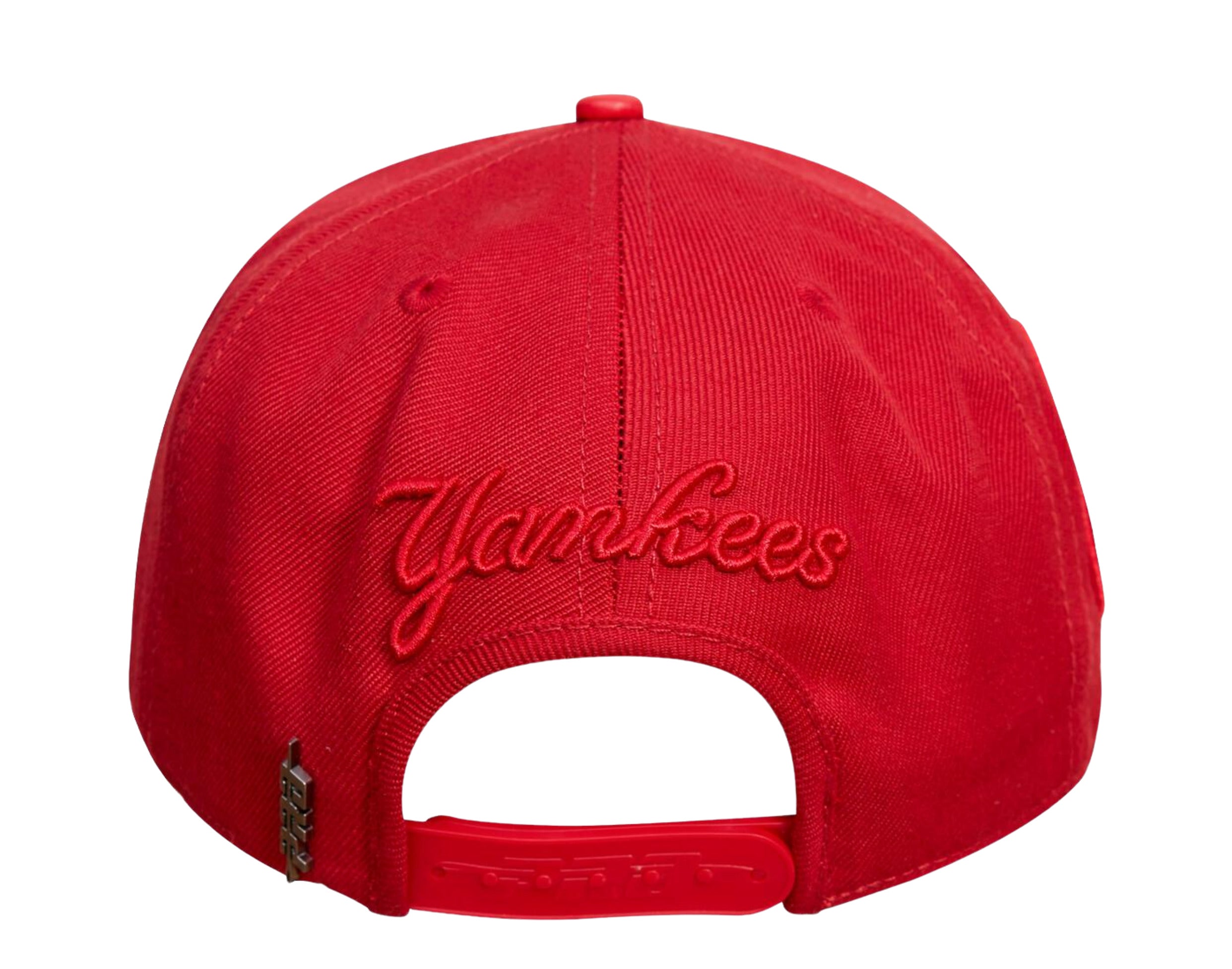 Pro Standard MLB New York Yankees Triple Red Snapback Hat