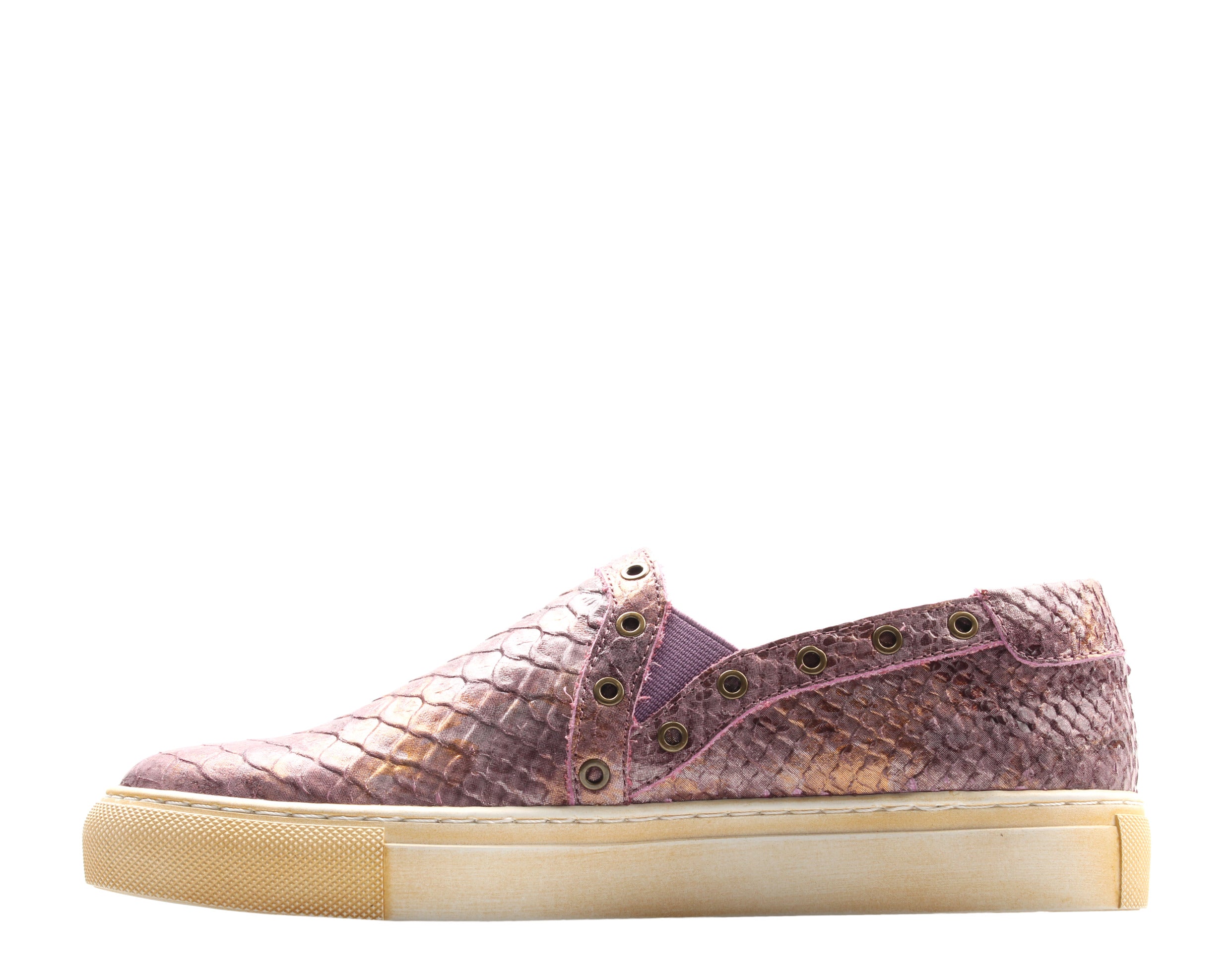 Chocolat Blu Neve Women's Slip-On Sneaker