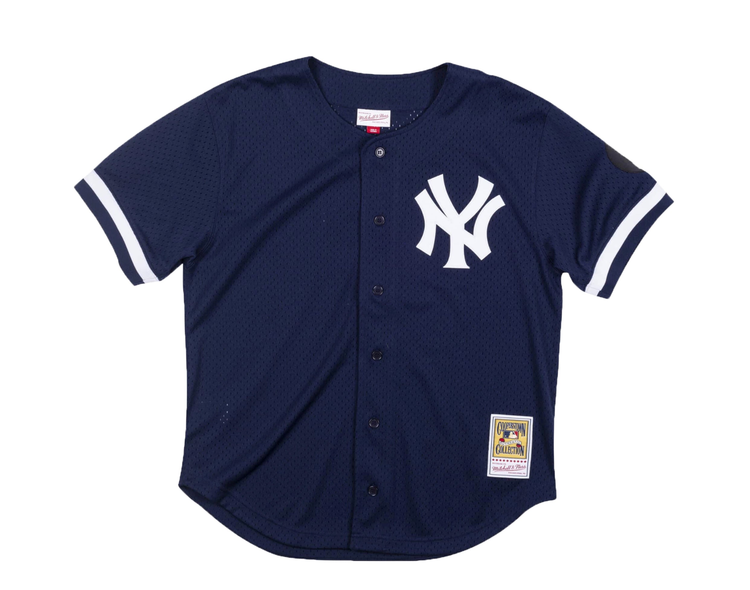 Mitchell & Ness Authentic Mesh BP New York Yankees 1999 Yogi Berra Jersey