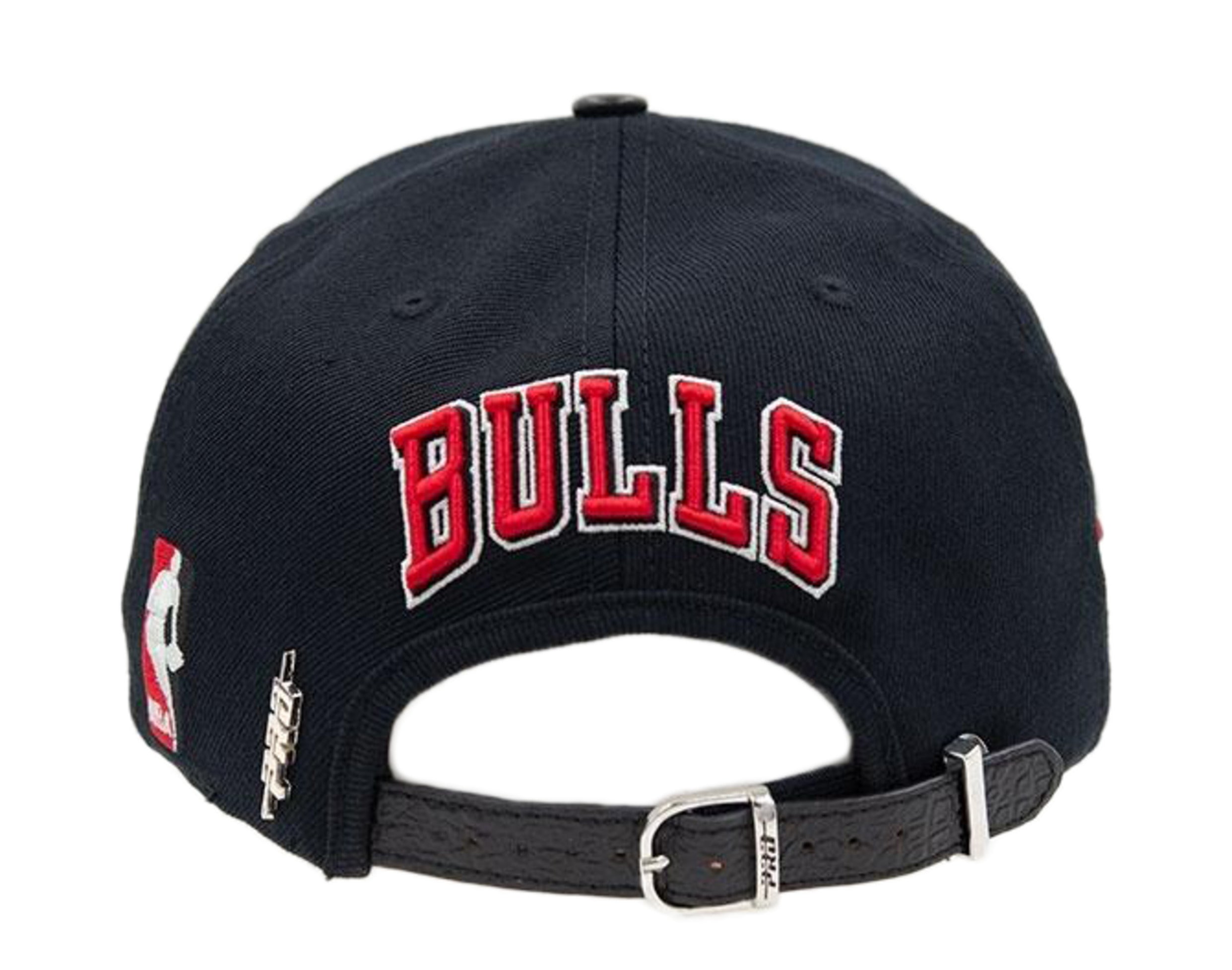 Pro Standard Blended Letter Logo Chicago Bulls Strapback Hat