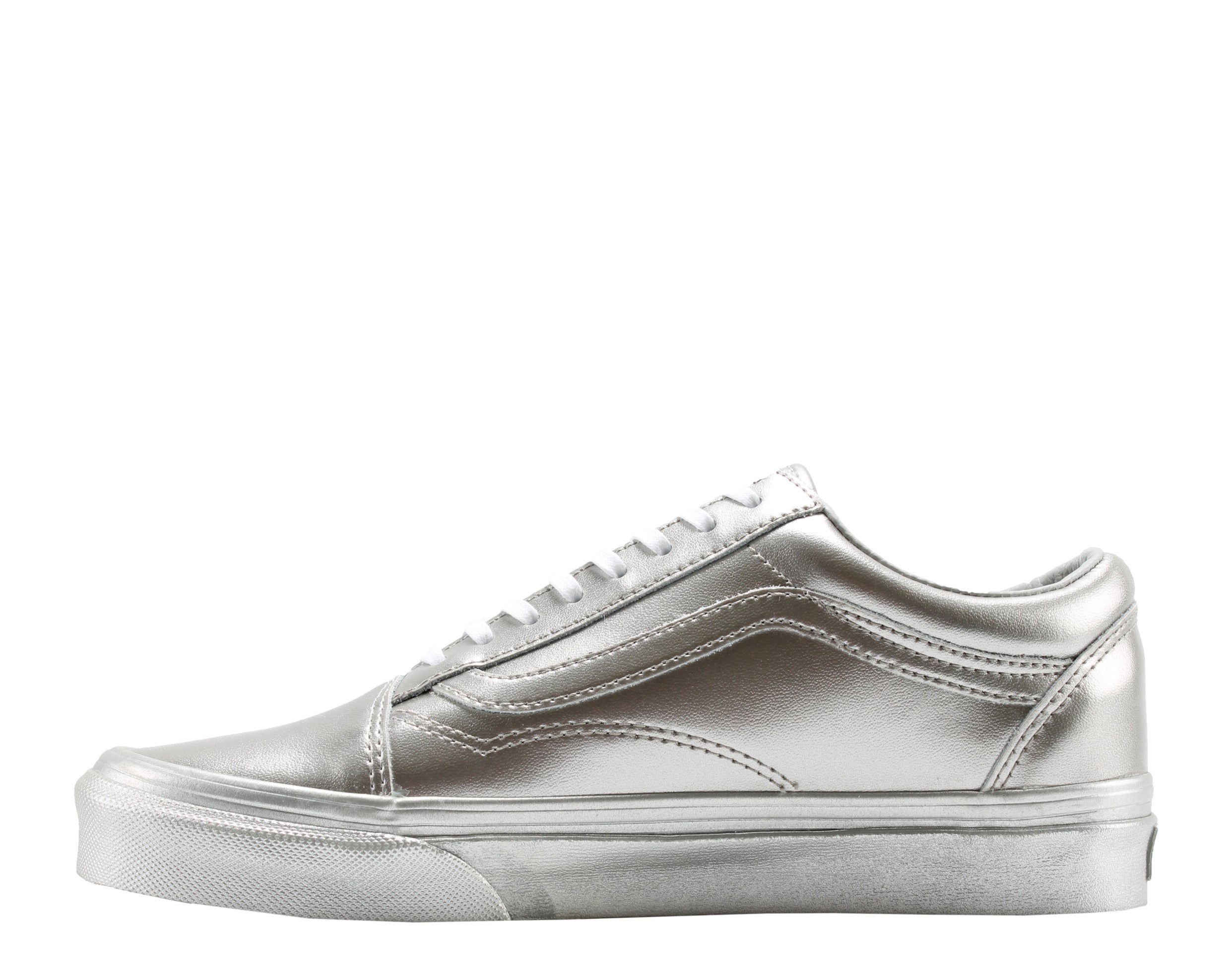 Vans Old Skool Classic Low Top Sneakers